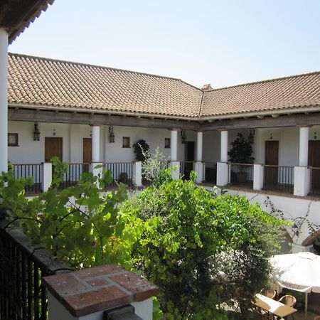 Hotel Cortijo Las Grullas Benalup-Casas Viejas Exteriör bild
